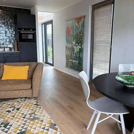 Enkhuizer Beachhouse Sinne Nr 514 別荘 *