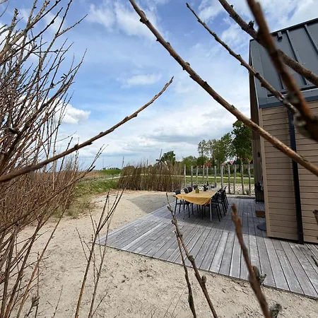 Enkhuizer Beachhouse Sinne Nr 514 エンクホイゼン
