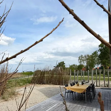 別荘 Enkhuizer Beachhouse Sinne Nr 514 エンクホイゼン